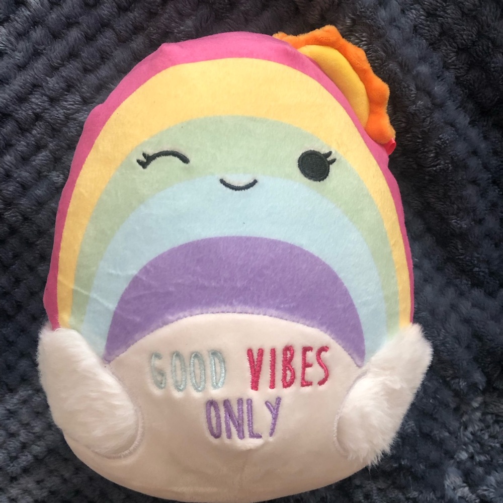 Squishmallows Sunshine The Rainbow Good Vibes Cute Soft Plush Toy 9” Kellytoy